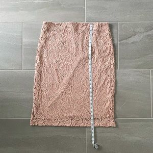 Adrianna Papell Lace/crochet style Pencil skirt